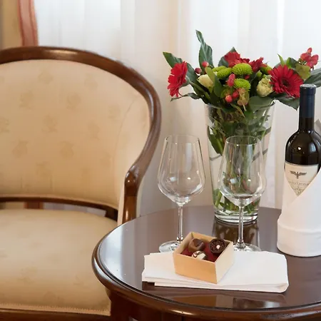 Zum Hessenpark Отель