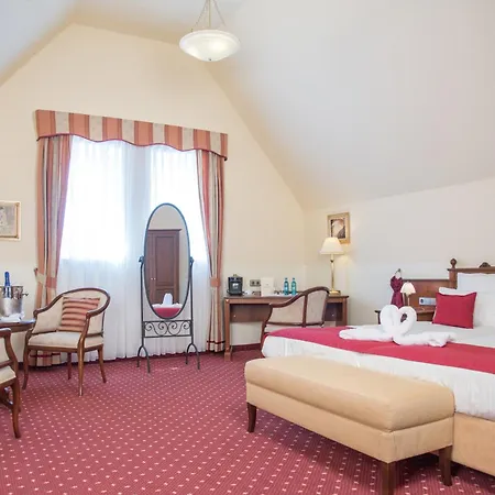 Landhotel Zum Hessenpark 4* Neu-Anspach