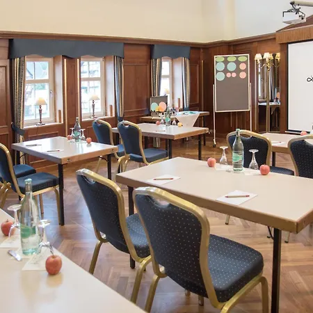 Отель Zum Hessenpark